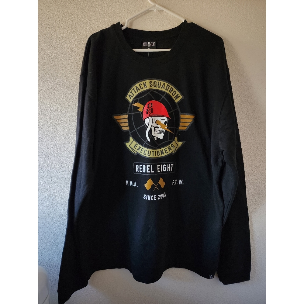 Rebel Eight crewneck XXL